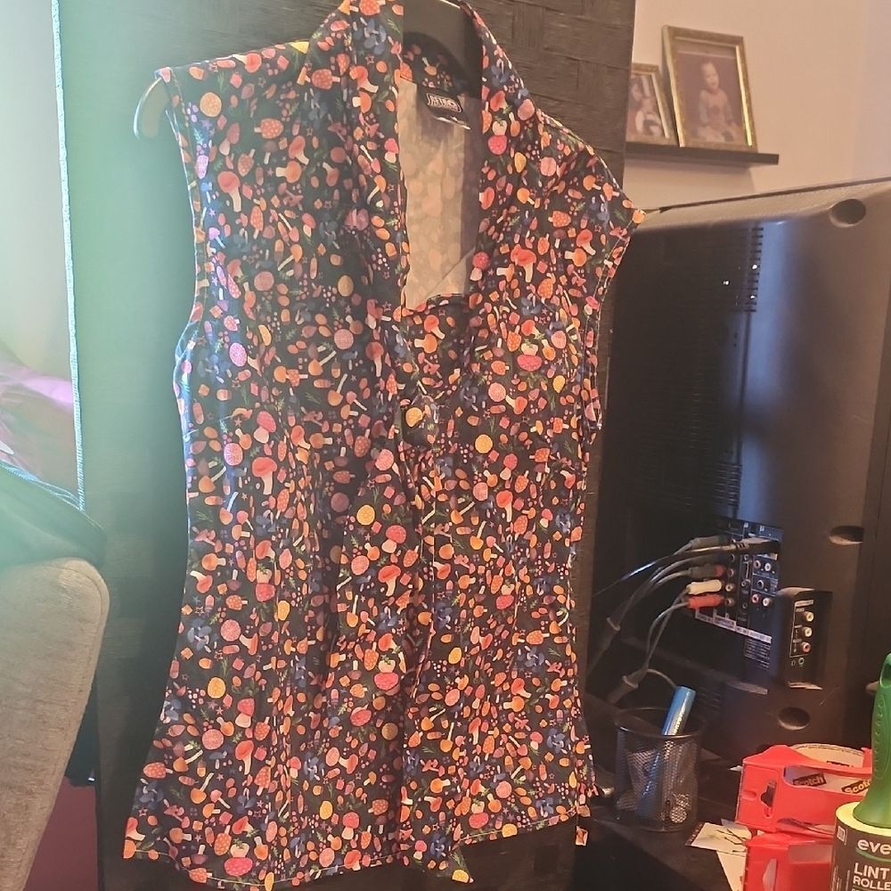 Retrolocious Mushroom Print Blouse Size s